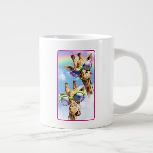 Giraffen mit Sonnenbrille Jumbo-Tasse (Rechts)