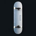 Giralblue Glitzer Skateboard mit Namen<br><div class="desc">Dieses benutzerdefinierte Rosa Imitat Glitzer Skateboard Deck ist einfach zu personalisieren. Machen Sie dieses Skateboard zu Ihrem eigenen, indem Sie Ihren Text hinzufügen. Um auf erweiterte Bearbeitungstools zuzugreifen, gehen Sie bitte zu "Personalisieren Sie diese Vorlage" und klicken Sie auf "Details", scrollen Sie nach unten und drücken Sie den Link "Klicken...</div>