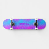 Giralrosa, lila, blaue Farben Personalisiert Name Skateboard (Horizontal)