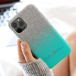 Giralsilber Glitzer aquamarin ombre mit Monogramm Case-Mate iPhone Hülle<br><div class="desc">Girly silber Glitzer ombre Glitzern mit Monogramm auf essbaren,  hell aquamarinen Aqua.</div>