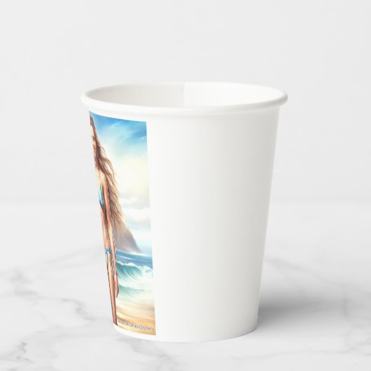 Girl Action Point Break Pappbecher (Links)