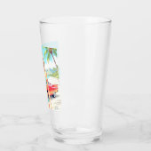 Girl am Strand mit einem klassischen Auto Glas (Links)