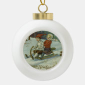 Girl and boy enjoy a sleigh ride illustration keramik Kugel-Ornament (Vorderseite)