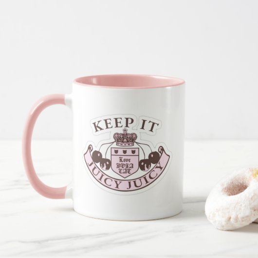 Girl and Pink Juicy Inspirierte Tasse (Mit Donut)