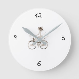 ***GIRL AUF EINEM FAHRZEUG*** COOL RUNDE WANDUHR