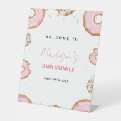 Girl Baby Sprinkle Baby Dusche Begrüßungszeichen Sockelschild (Vorderseite)