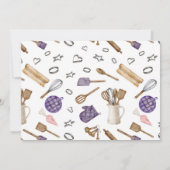 Girl Baking Thema Geburtstagsparty Lila Einladung (Rückseite)