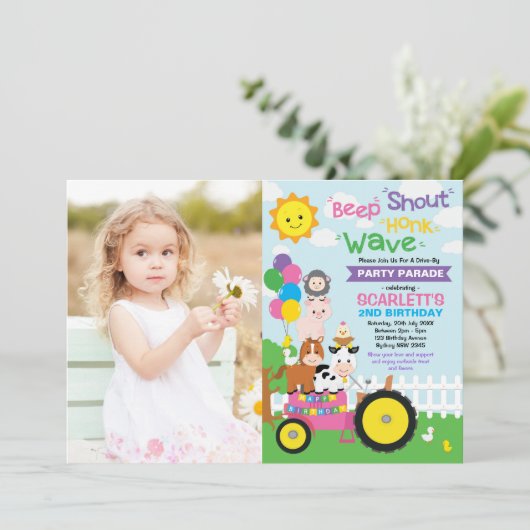 Girl Barnyard Farm Drive by Birthday Party Parade Einladung (Stehend Vorderseite)