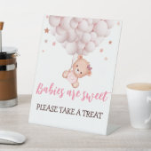 Girl Bearly Wait Pink Bear Baby Shower Favorit Sch Sockelschild (In SItu)