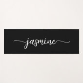 Girl Black Personalisiert Monogram Name Script Yogamatte (Vorderseite (Horizontal))