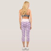 Girl Blush Lila Violettblütengarten Doodle Capri Leggings (Rückseite)