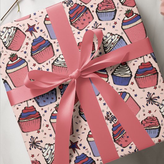 Girl Blush Pink 4. Juli Patriotische Cupcakes Geschenkpapier