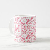 Girl Blush Pink Tropische Blume Monogramm Kaffeetasse (Vorderseite Links)