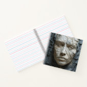 Girl Face Protruding aus der alten Plaster Weiblic Notizblock (Innenseite)