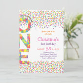 Girl First Birthday Confetti Rainbow Niedlich Einladung (Stehend Vorderseite)