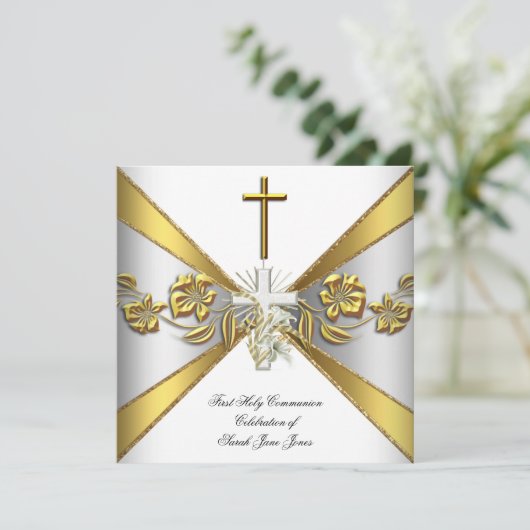 Girl First Holy Communion Gold White Floral 2 Einladung (Stehend Vorderseite)