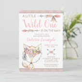 Girl Fox Wild One Baby Shower Einladungen (Stehend Vorderseite)