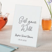 Girl gone wild bridal shower name date simple mini sockelschild (In Situ)
