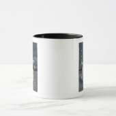 Girl Holding Tree and Lantern Tasse (Zentrum)