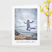 Girl Jumping For Joy - Viel Glück mit Ihrer Bewegu Karte (Gelbe Blume)