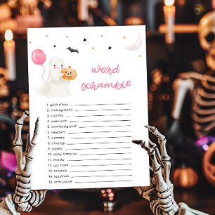Girl Little Boo ist fast fertig mit Word Scramble