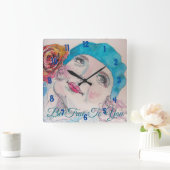 Girl mit Rote Rose Beret be Locarno Quadratische Wanduhr (Zuhause)