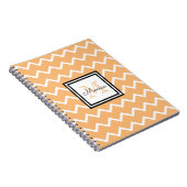 Girl Pastel Orange Name Monogram Zickzack Notizblock (Rechte Seite)