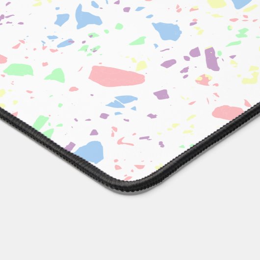 Girl Pastel Rainbow Weißes Abstraktes Muster Schreibtischunterlage (Ecke)