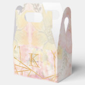 Girl Pink Gold Glitzer Sparkle Monogram Floral Geschenkschachtel (Geöffnet)