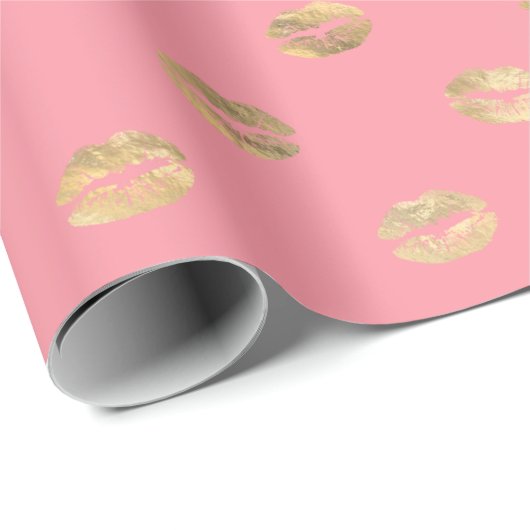 Girl Pink Gold Kiss Lips Muster Geschenkpapier (Rolleneckpunkt)