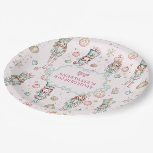 Girl Pink Nutcracker Geburtstag Pappteller (Schrägansicht)