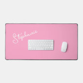 Girl Pink Script Minimalistischer Personalisierter Schreibtischunterlage (Tastatur & Maus)