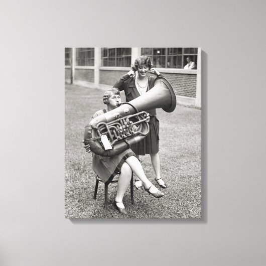 Girl Playing Tuba, 1928 Leinwanddruck (Vorderseite)