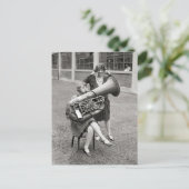 Girl Playing Tuba, 1928 Postkarte (Stehend Vorderseite)