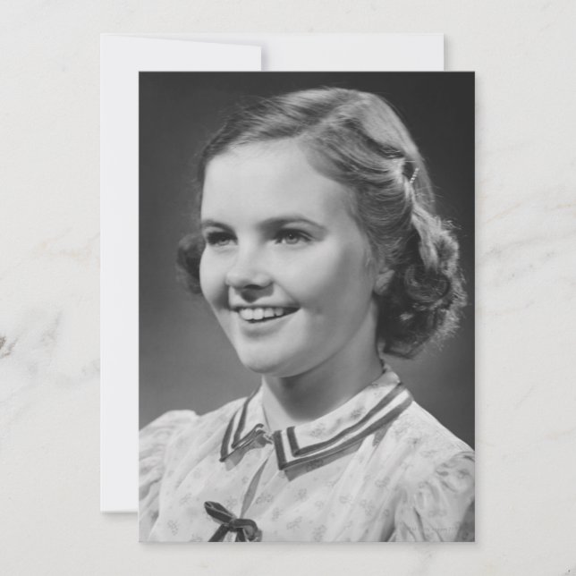 Girl Posing im Studio (Vorderseite)