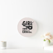 Girl Power Era Feminist Runde Wanduhr (Zuhause)