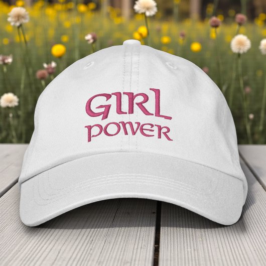 Girl Power Simple Modern Typografy Custom Bestickte Baseballkappe