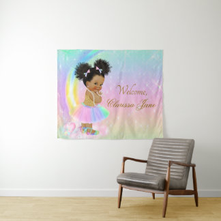 Girl Rainbow Baby Showbanner Wandteppich