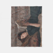 Girl Reading a Book (Reclining on a Divan) Fleecedecke (Vorderseite)