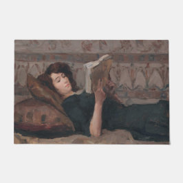 Girl Reading a Book (Reclining on a Divan) Fußmatte