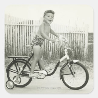 Girl Riding Brad Quadratischer Aufkleber
