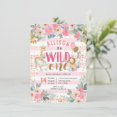 Girl-Safari-Wild Einladung zum Geburtstag (Stehend Vorderseite)