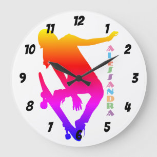 Girl Skateboarder Individuelle Name Große Wanduhr