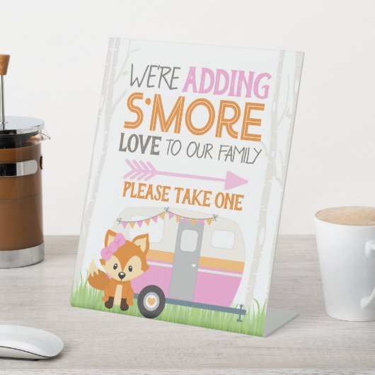 Girl S'more Liebe RV Camper Woodland Babydusche Sockelschild (In SItu)