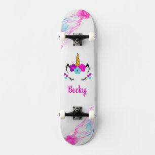 Girl Unicorn Skateboard mit Namen