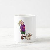 Girl Walking eine Hundekaffee-Tasse Kaffeetasse (Mittel)