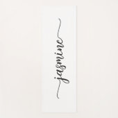 Girl White Personalisiert Monogram Name Script Yogamatte (Vorderseite)