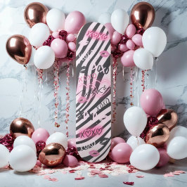 Girl White und Pink XOXO Valentine Skateboard
