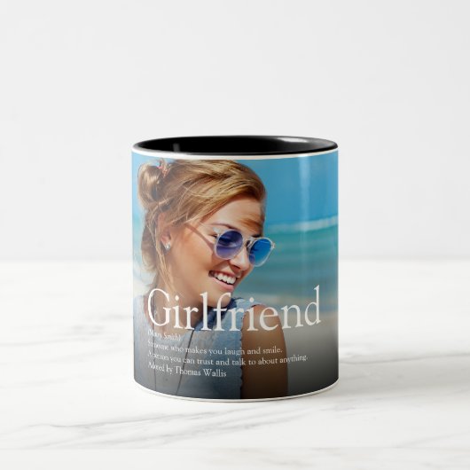 Girlfriend Definition Modern Fun Foto Zweifarbige Tasse (Mittel)
