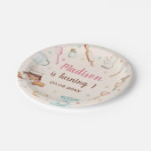 Girls backen erste Geburtstagsparty Pappteller (Schrägansicht)